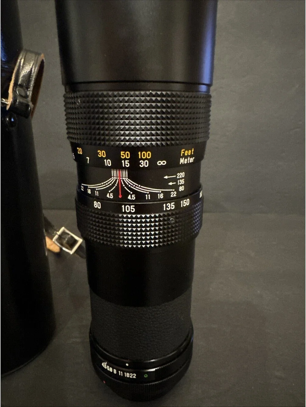 Vintage Quantaray Pro Auto Tele-Zoom f=80 220mm 1:4.5 62mm Camera Lens #511867
